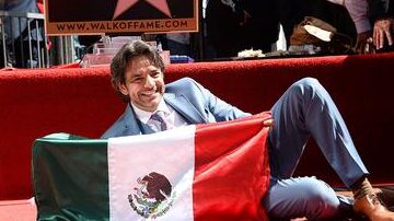 Descubre el impacto de las estrellas mexicanas en Hollywood: ¡No creerás quiénes están conquistando la meca del cine! descubre el impacto de las estrellas mexicanas en hollywood no creeras quienes estan conquistando la meca del cine