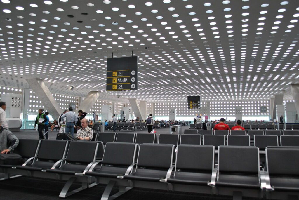 ¡Descubre el secreto mejor guardado del Aeropuerto de la Ciudad de México! Conéctate a la mejor señal WIFI GRATIS mientras esperas tu vuelo descubre el secreto mejor guardado del aeropuerto de la ciudad de mexico conectate a la mejor senal wifi gratis mientras esperas tu vuelo