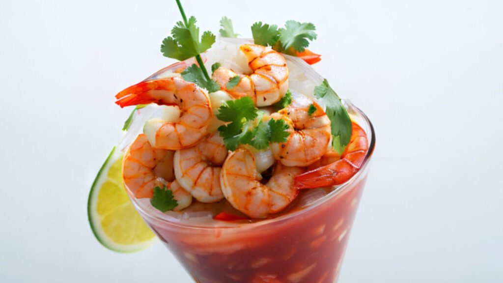 descubre la receta del orgasmo en tu paladar el mejor coctel de camarones mexicano que te dejara sin aliento