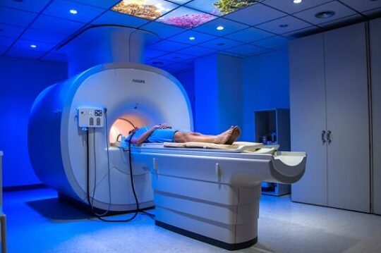 descubre los beneficios de realizar una resonancia magnetica de cuerpo completo en