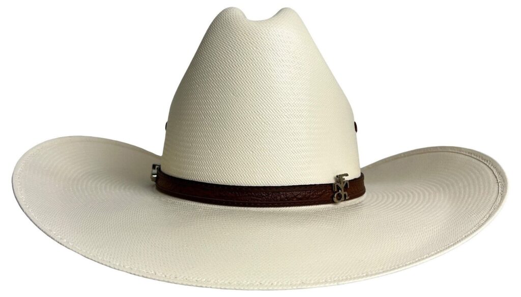 descubre el secreto del sombrero caqui de mexico que cautiva al mundo en el wbc