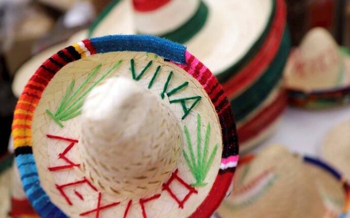 Descubre la auténtica esencia de México con el sombrero clásico del mundo: Todo lo que necesitas saber descubre la autentica esencia de mexico con el sombrero clasico del mundo todo lo que necesitas saber