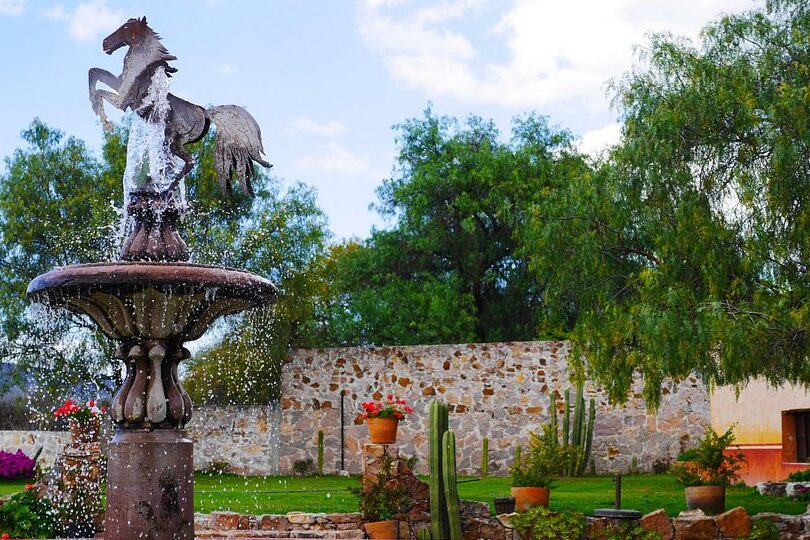 Descubre la mejor bodega mexicana cerca de ti: ¡Una experiencia enológica que no puedes perderte! descubre la mejor bodega mexicana cerca de ti una experiencia enologica que no puedes perderte