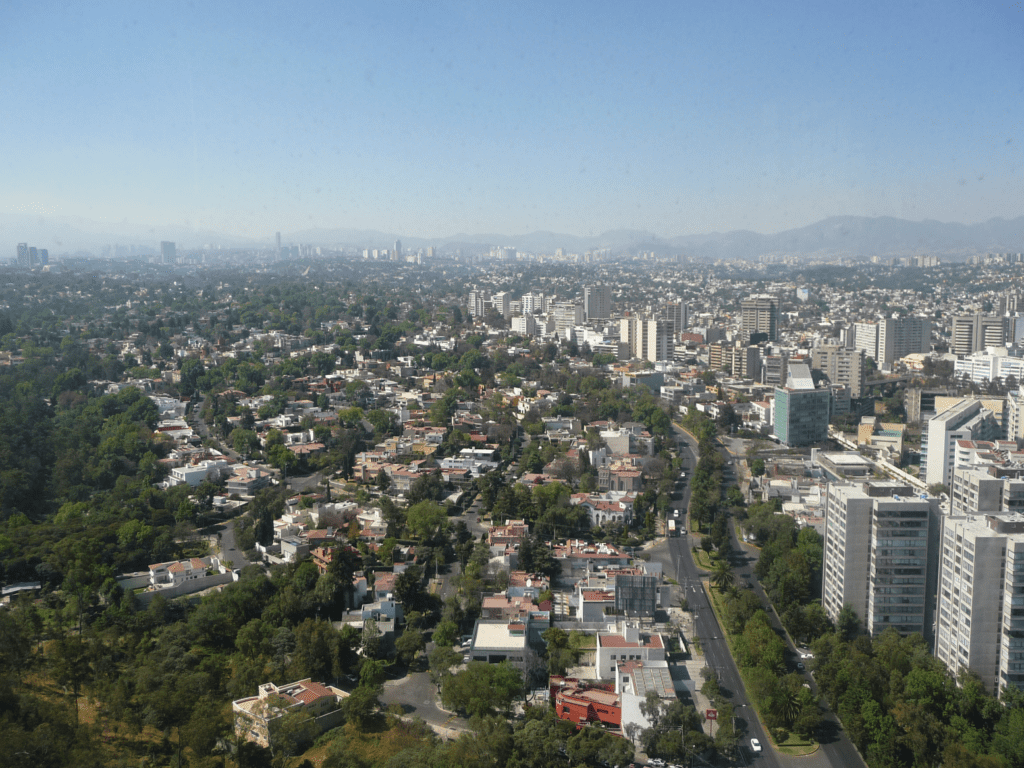 Explorando las maravillas de Lomas de Chapultepec: 11000, Ciudad de México, CDMX, México explorando las maravillas de lomas de chapultepec 11000 ciudad de mexico cdmx mexico