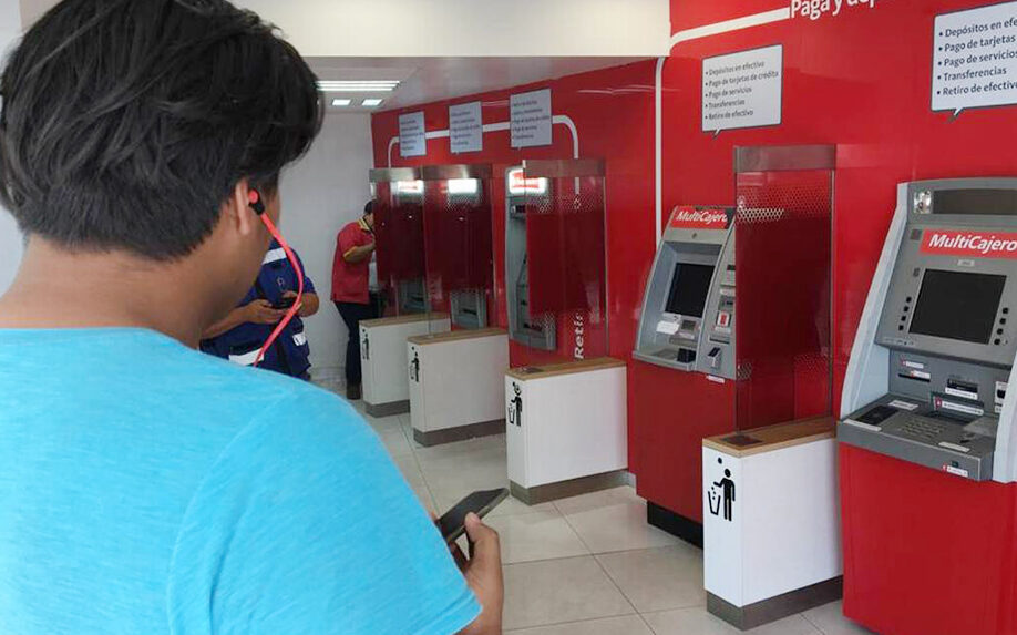 Reportar cajero Santander: el cajero se tragó mi tarjeta reportar cajero santander el cajero se trago mi tarjeta