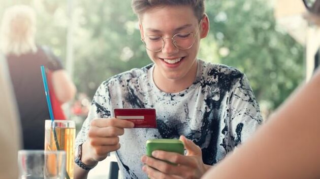 ¿Se puede depositar a una tarjeta de crédito para aumentar mi límite de crédito? se puede depositar a una tarjeta de credito para aumentar mi limite de credito