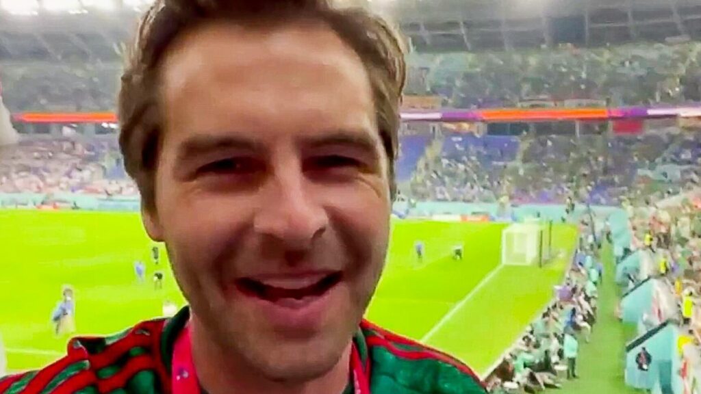 telemundo disfruta del partido de mexico como nunca antes