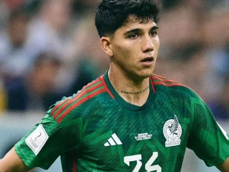 Descubre al jugador más guapo de México que te hará suspirar descubre al jugador mas guapo de mexico que te hara suspirar