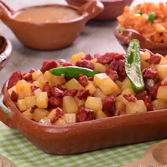 Descubre las deliciosas y auténticas recetas mexicanas con chorizo que te harán agua la boca. ¡No podrás resistirte a probarlas! descubre las deliciosas y autenticas recetas mexicanas con chorizo que te haran agua la boca no podras resistirte a probarlas